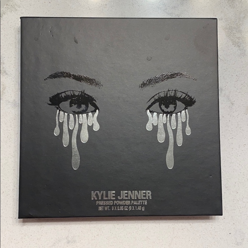 Never Used Kyle Eyeshadow - Blue Honey